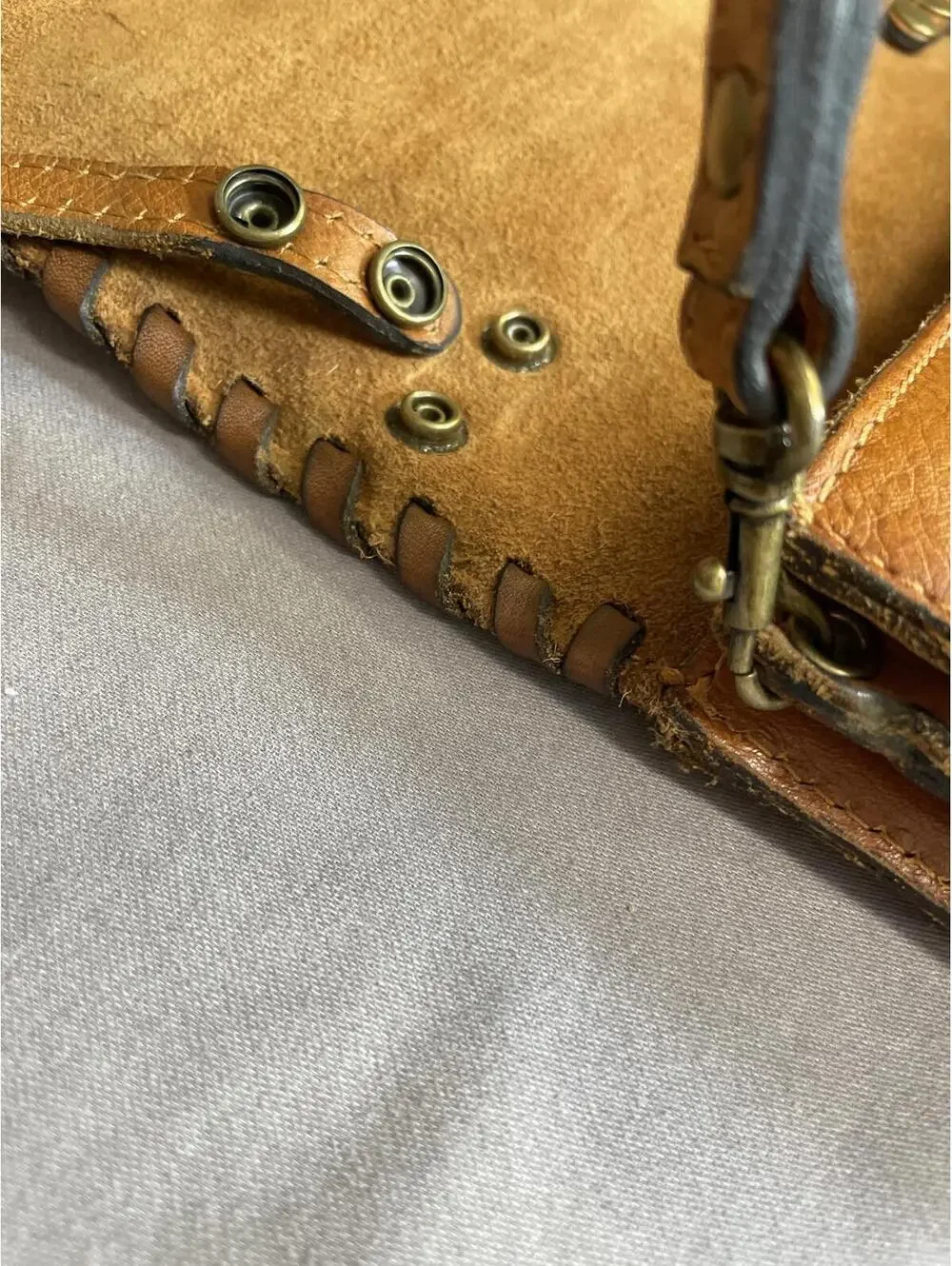 Patricia Nash Lanza Crossbody organizer bag in burnished tooled leather